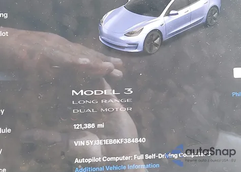 2019 Tesla Model 3 Long Range/Performance z USA, uszkodzony, nr VIN 5YJ3E1EB6KF384840